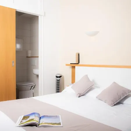 Les Dunes 3* 라트슈수르메르