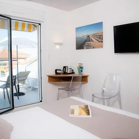 Les Dunes Hotel