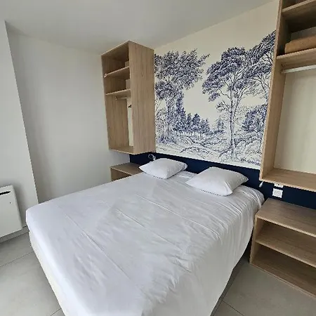 Les Dunes Hotel