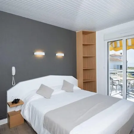 Les Dunes 3*